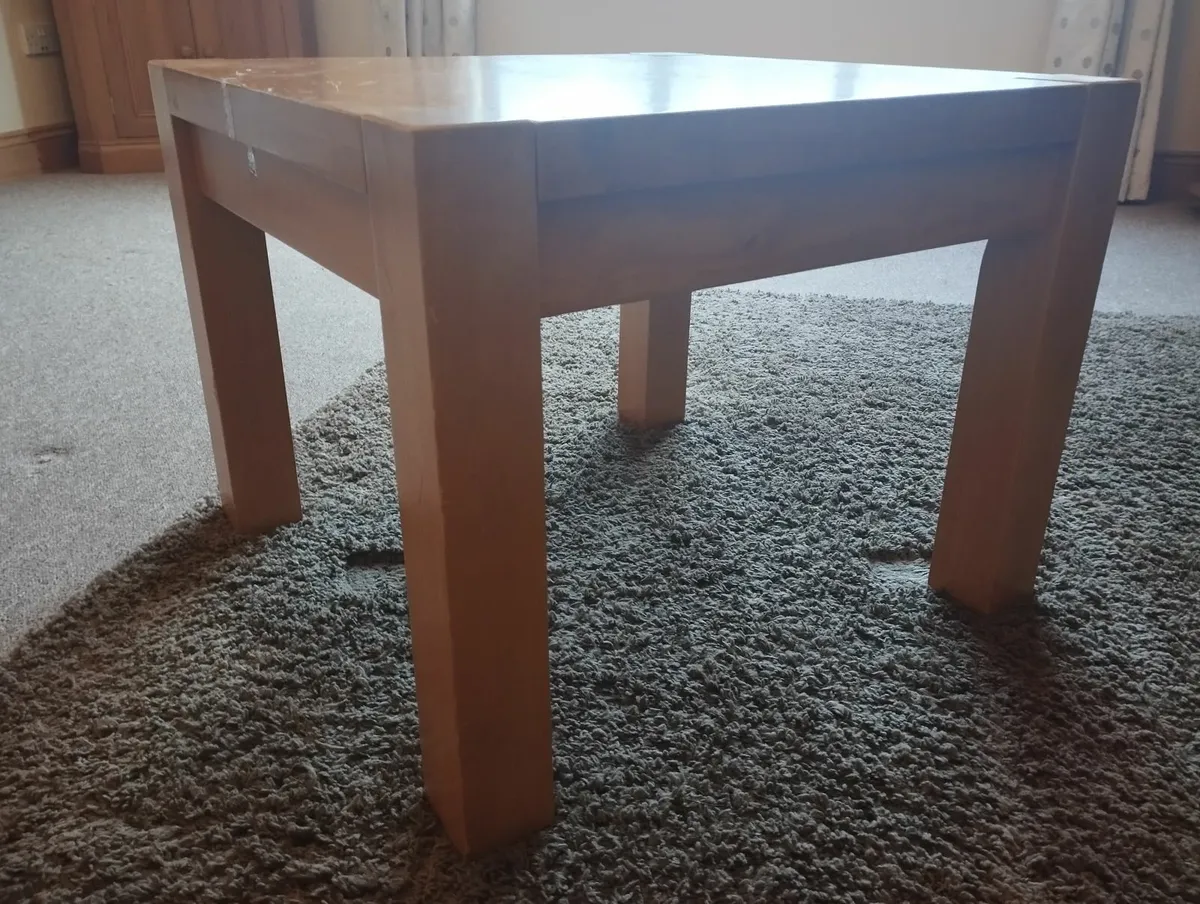 Coffee table - Image 1