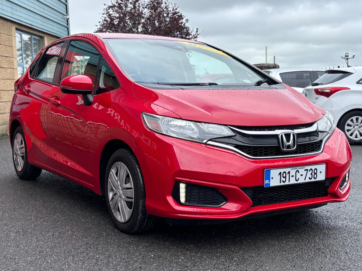 🔺Honda Jazz 2019 AUTO🔺 ✅NCT & Service - Image 4