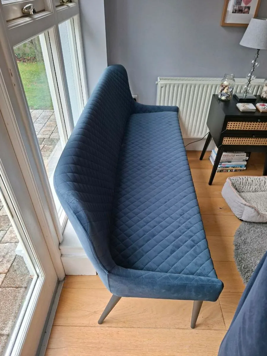 Bench - Image 2