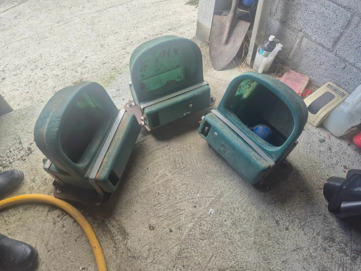 Farm equipment - Image 2
