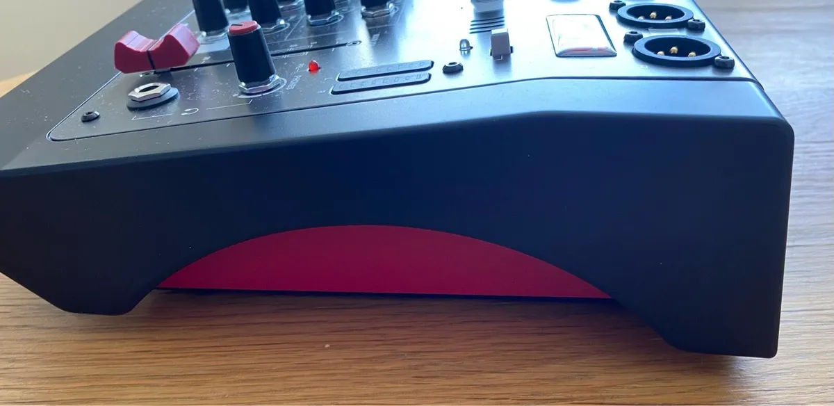 Allen and Heath Zed 6 mixer - Image 4