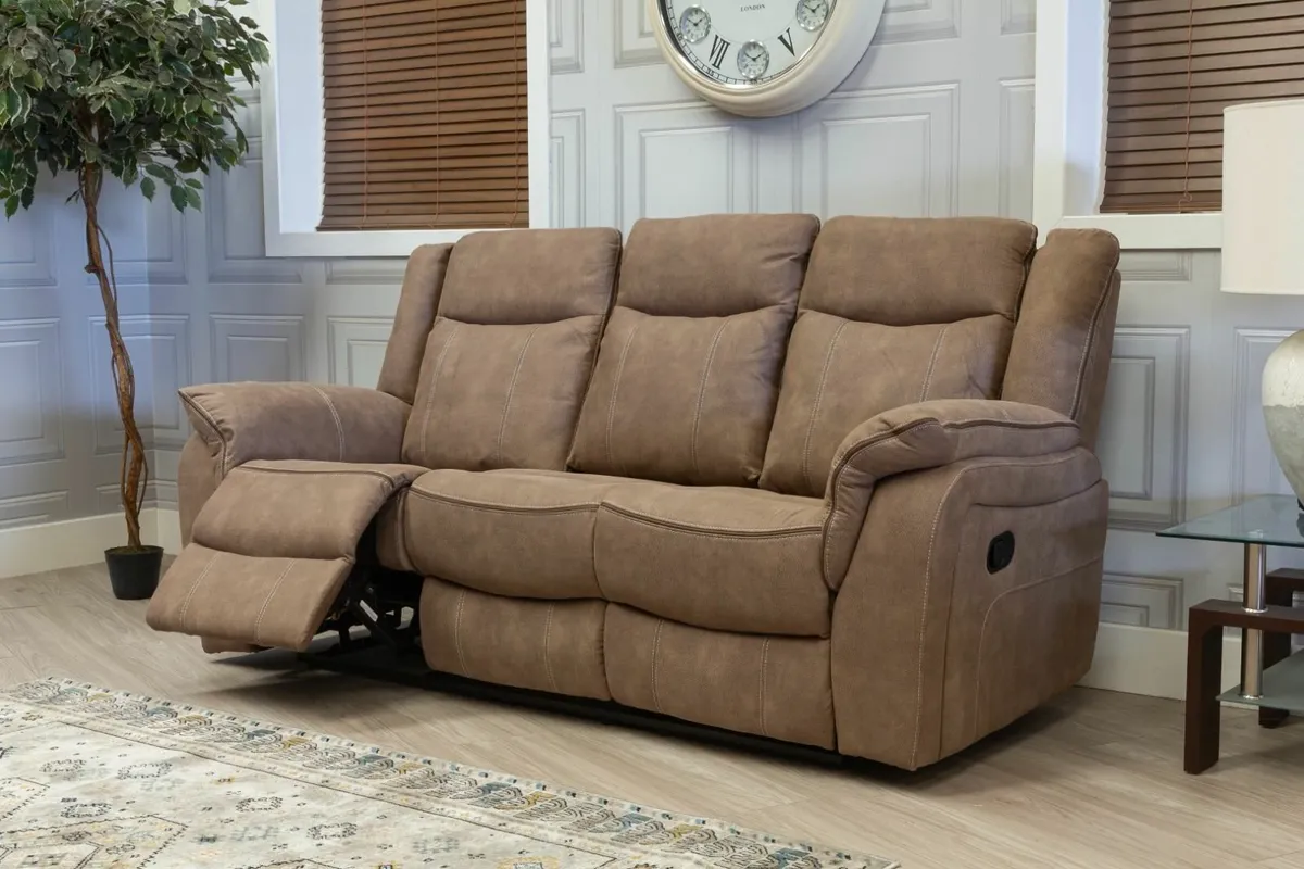 Deluxe Brooklyn recliners - Image 3