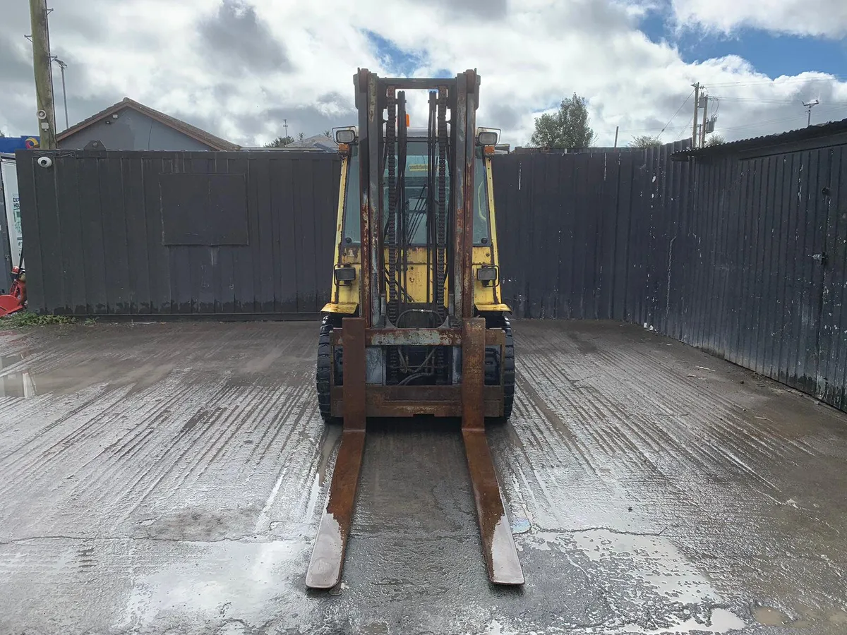 Hyster H4.00XL-6 Diesel Forklift - Image 2