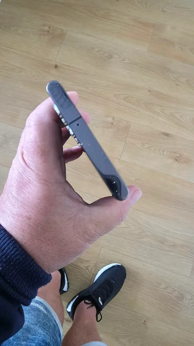 Samsung galaxy S22 ultra - Image 4