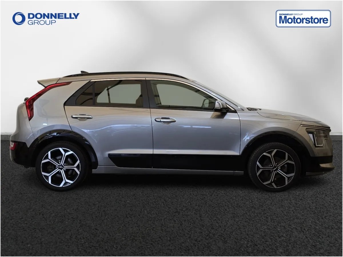 Kia Niro Estate 3 - Image 3