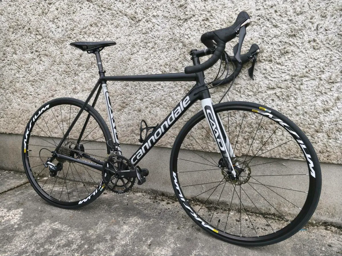 Cannondale CAAD 12 Disc Ultegra - Image 2