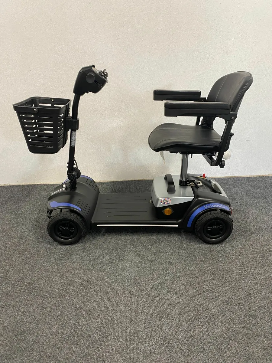 Pre-Owned Rascal VelumiLi Mobility Scooter - Image 1