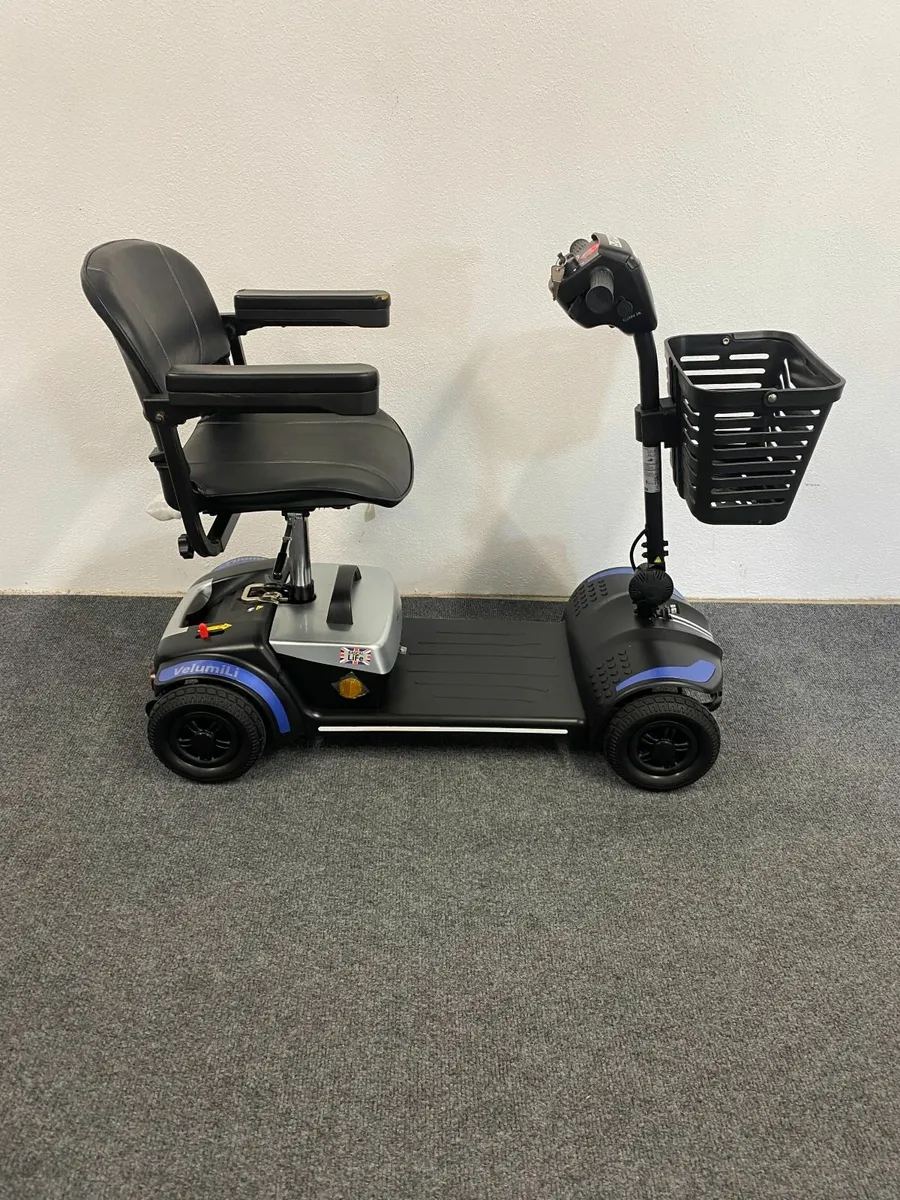 Pre-Owned Rascal VelumiLi Mobility Scooter - Image 4