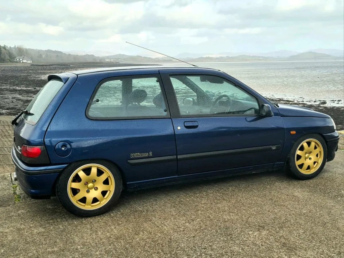 Renault Clio Williams 2 - Image 1