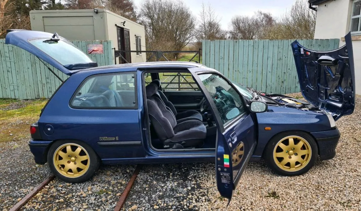Renault Clio Williams 2 - Image 4