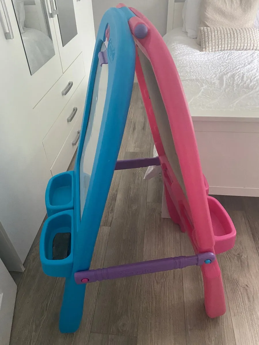 Kids Art Easel - Image 2