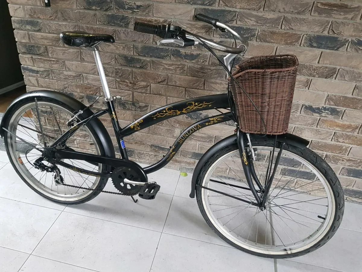 Ladies bike - Image 1