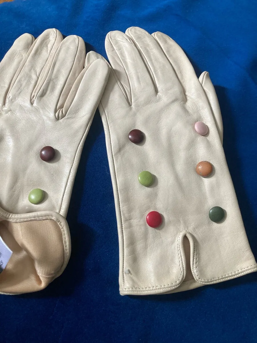 Leather gloves - Image 1