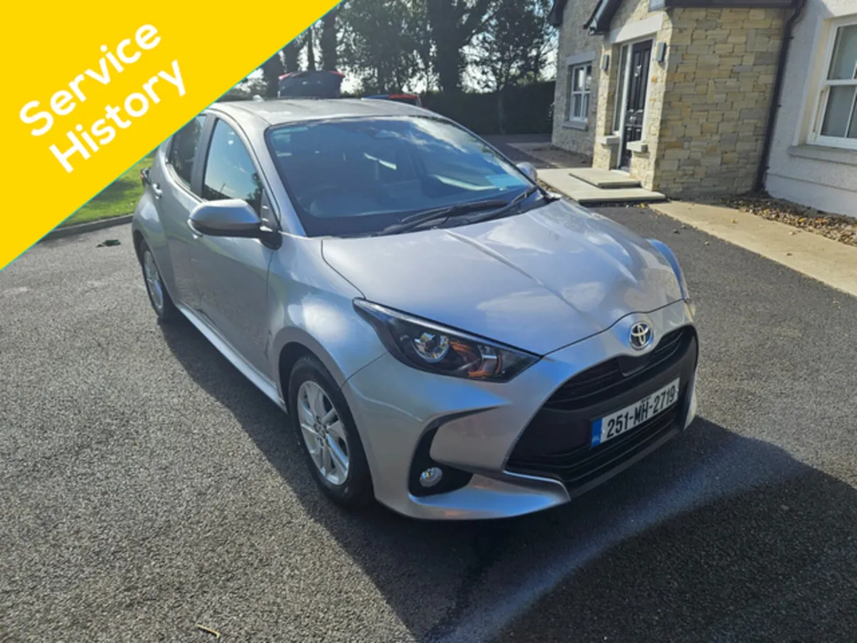 2025 Toyota Yaris 1.5 Hybid Automatic - Image 4