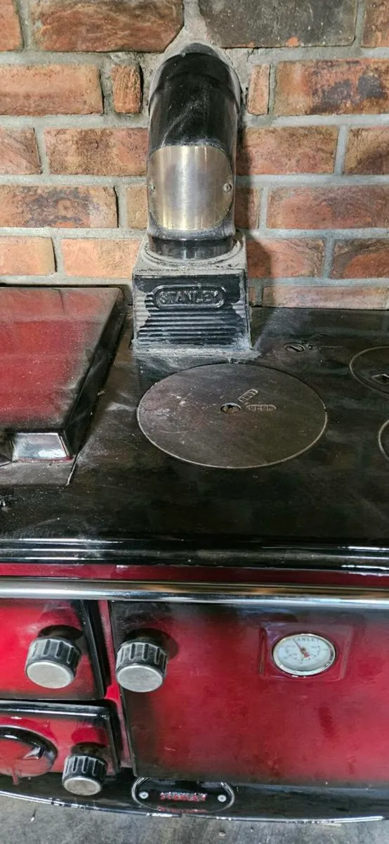 Stanley stove - Image 4