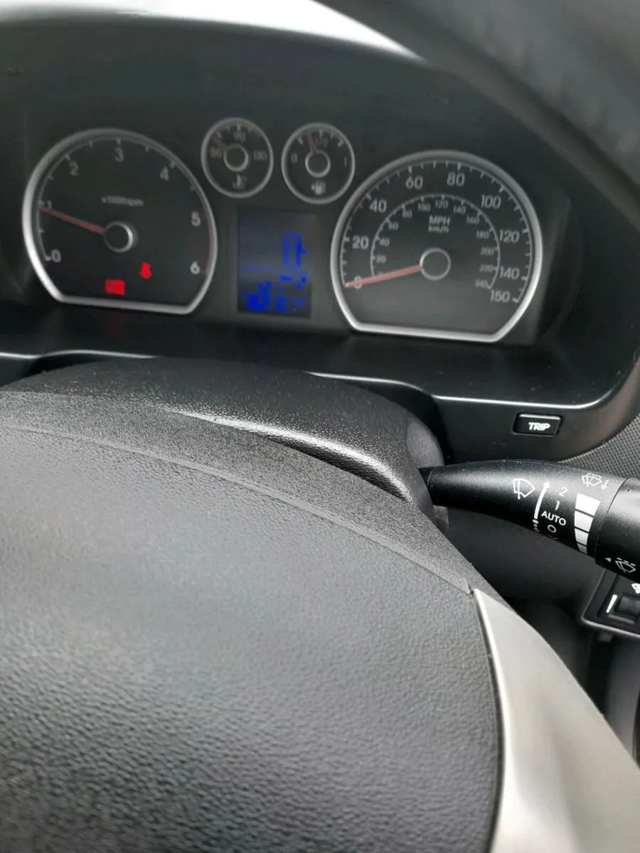 Car - Image 1