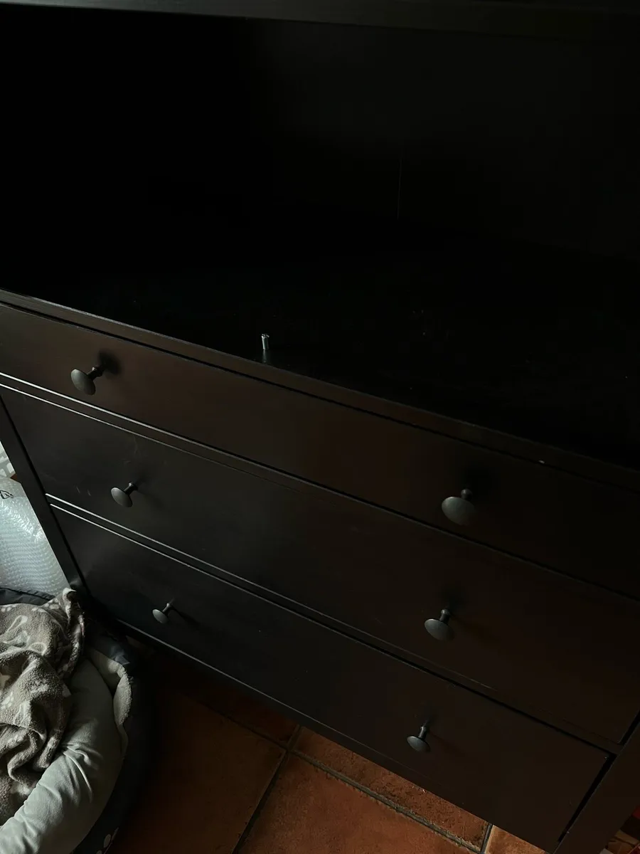 Storage cabinet - Image 3
