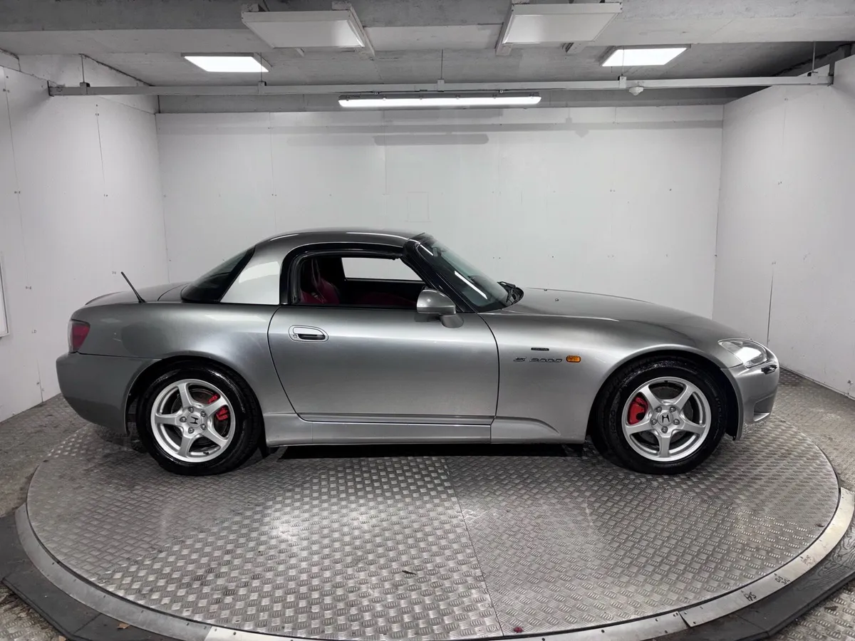 Honda S2000 - Image 2