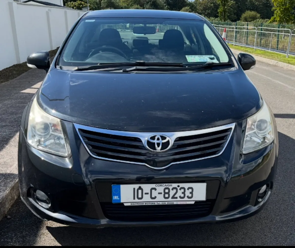 Toyota Avensis 2010 - Image 1
