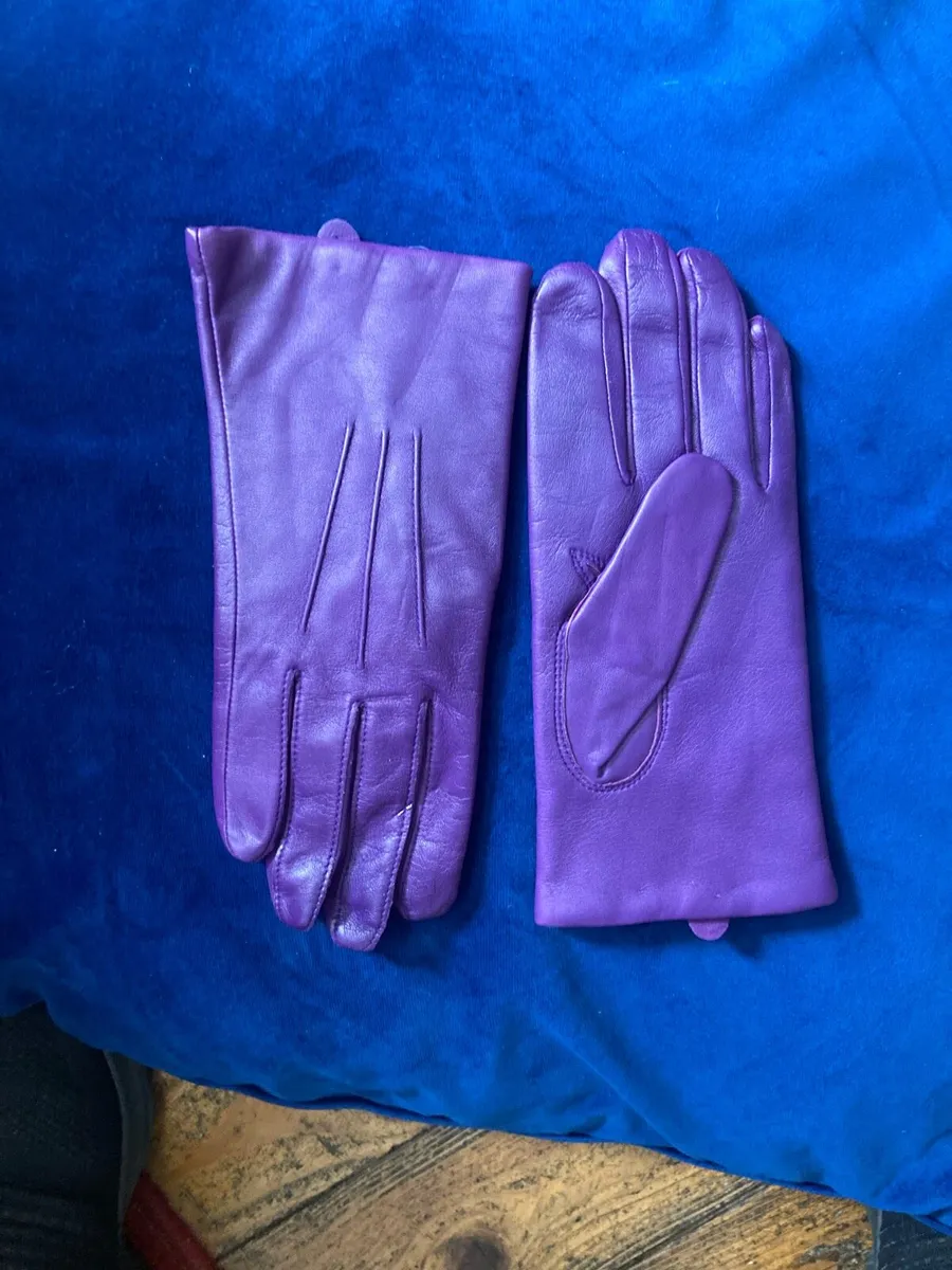 New Gloves - Image 1