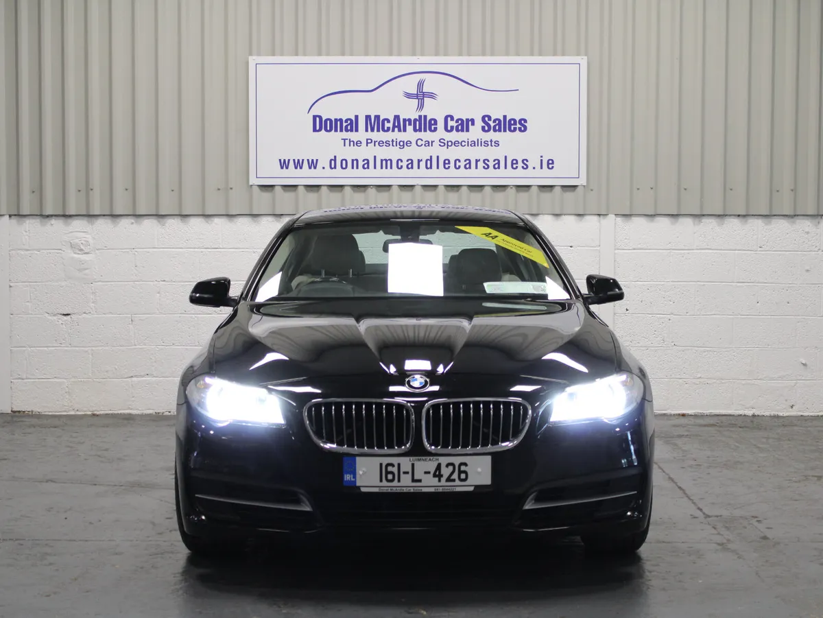 BMW 5-Series 2016 - Image 2