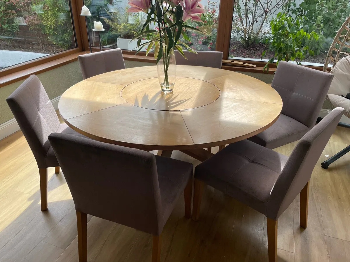 6 dining chairs- green fabric - Image 1