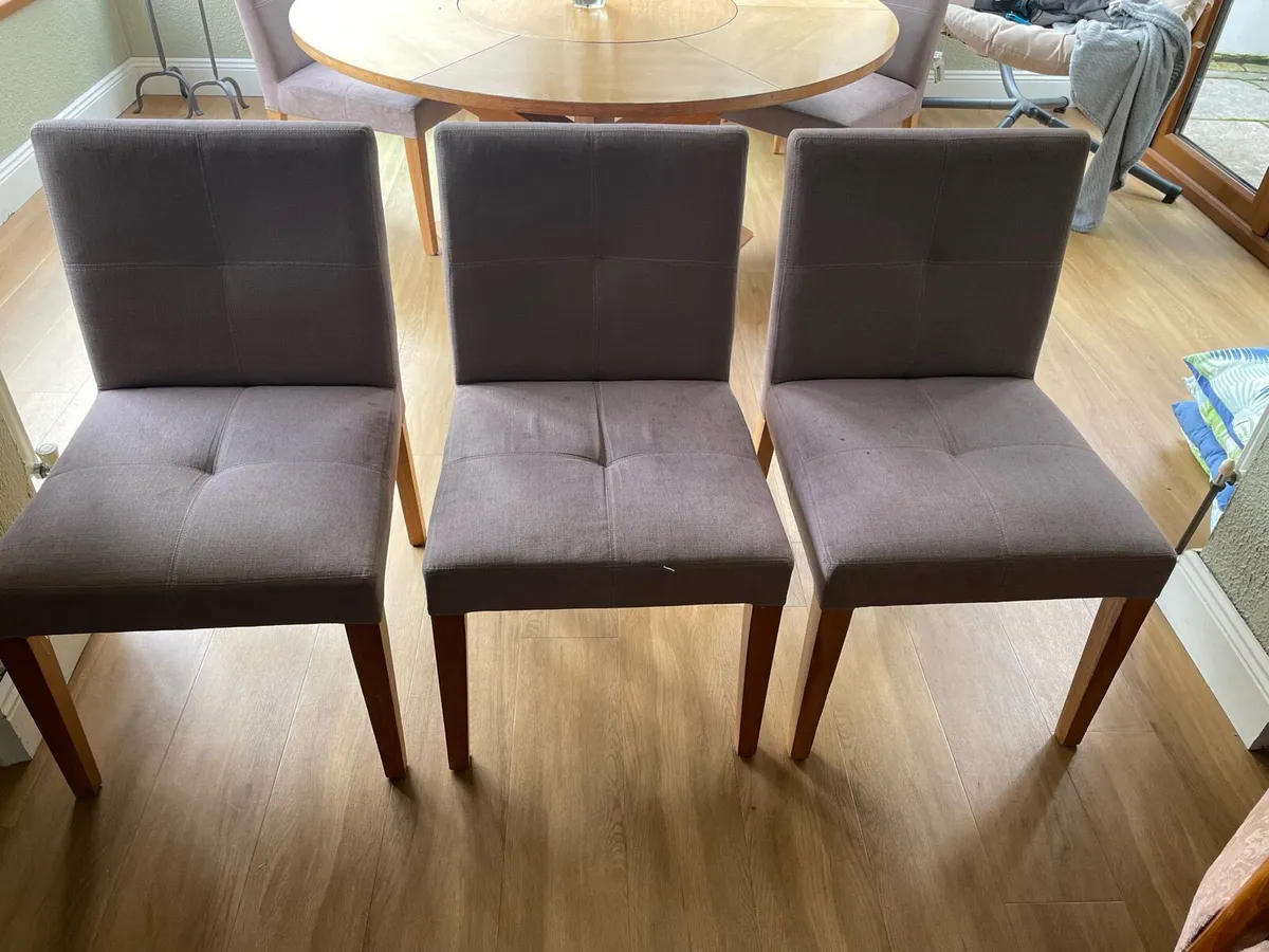 6 dining chairs- green fabric - Image 2