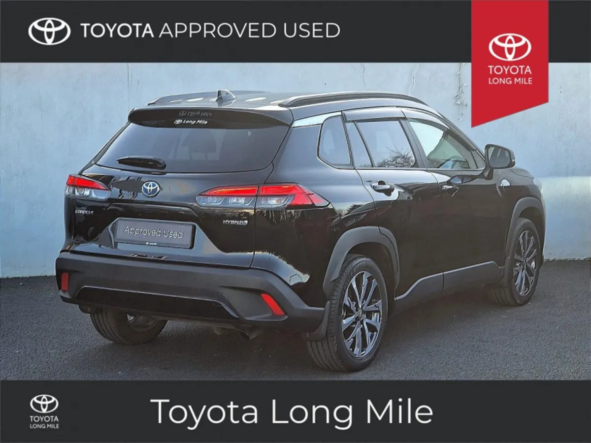 Toyota Corolla Cross 1.8 Hybrid Sol 5DR - Image 3