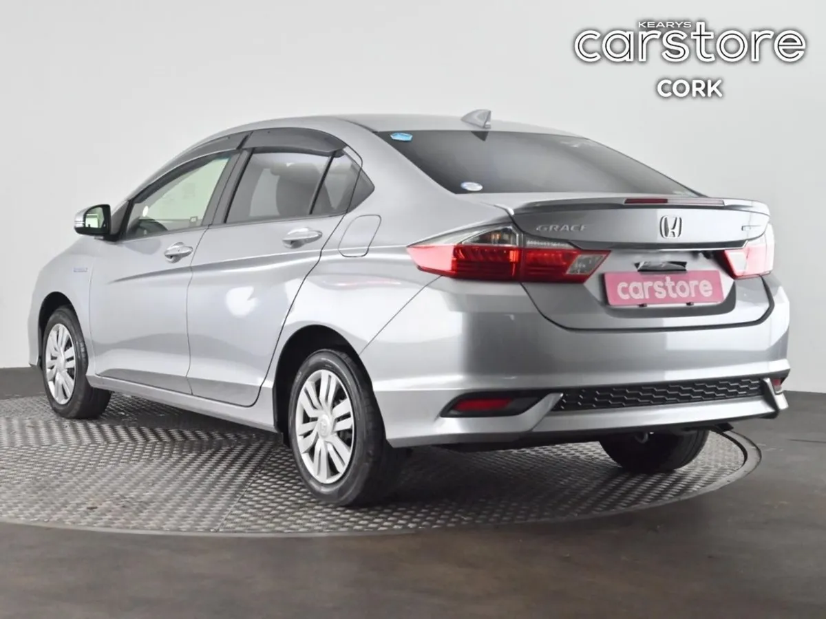 Honda Grace 1.5 4 DR Auto - Image 4