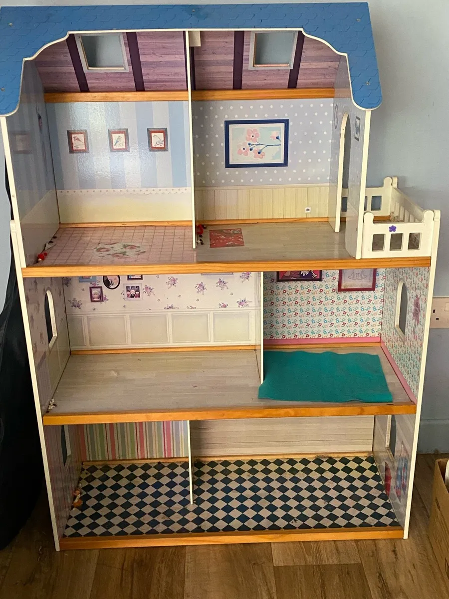Dolls House - Image 1