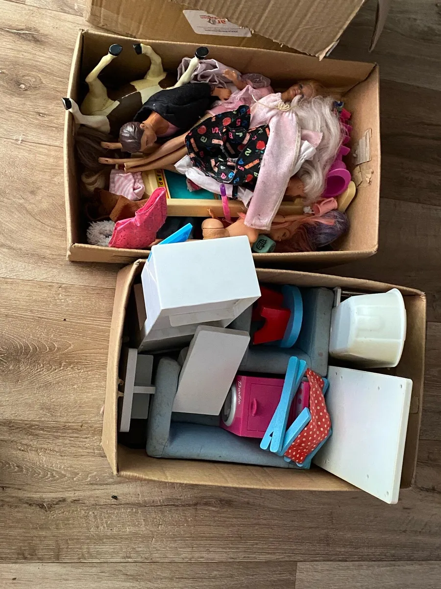 Dolls House - Image 2