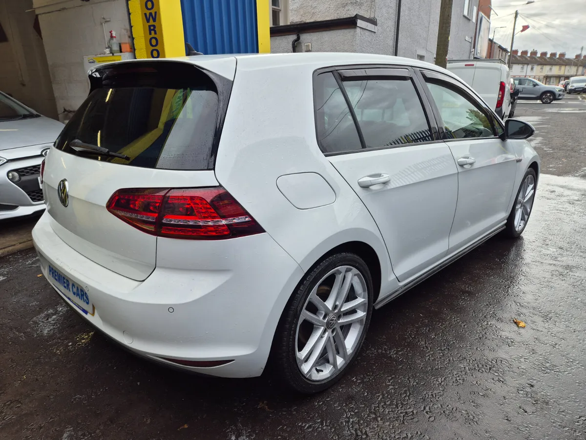 Volkswagen Golf 2016 - Image 2