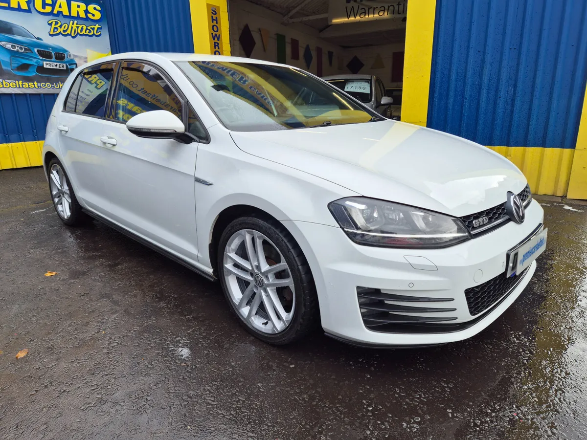 Volkswagen Golf 2016 - Image 1