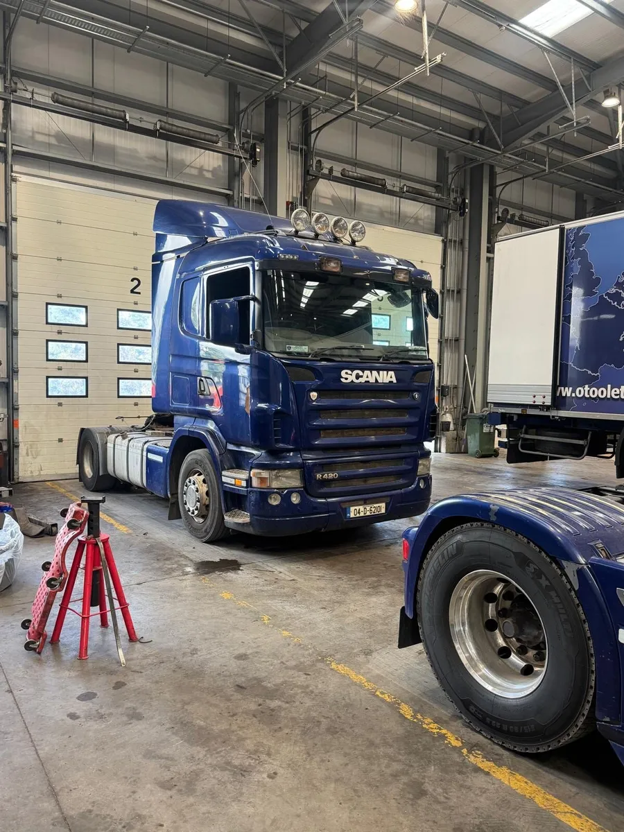 2004 Scania R420 - Image 1