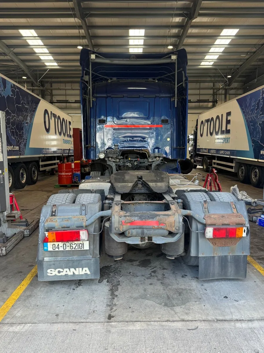2004 Scania R420 - Image 2