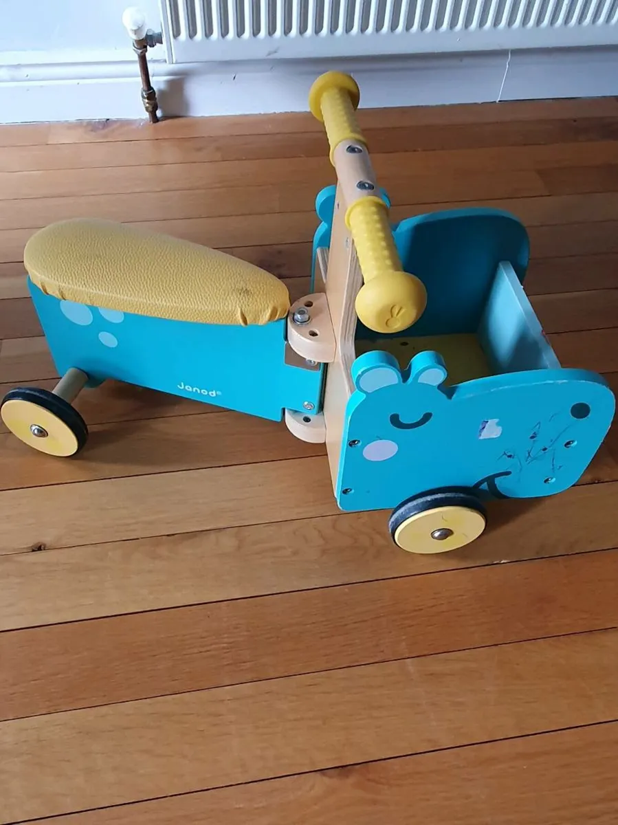 Janod Hippo Ride on - Image 3