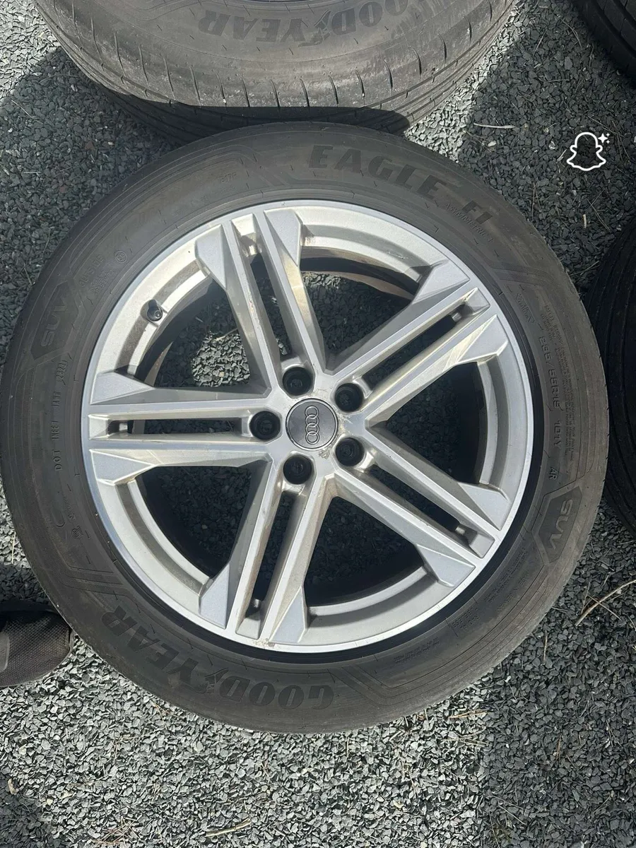 Genuine Audi Q5 19” Alloys - Image 2