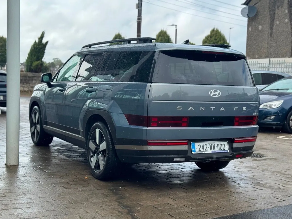 Hyundai Santa Fe 1.6 Phev 4WD Premium - Image 4