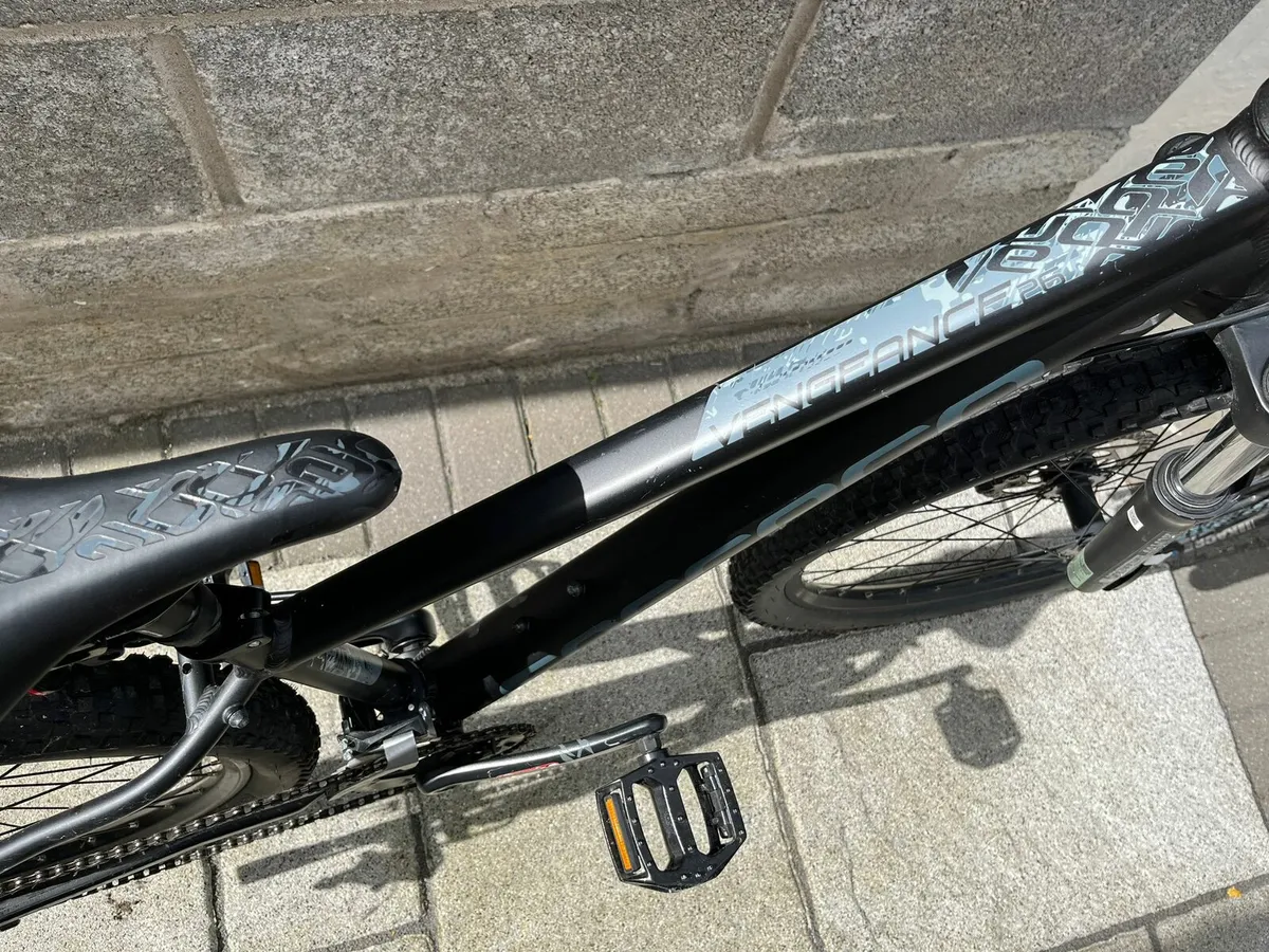 Carrera Vengeance 26 junior mountain bike - Image 4