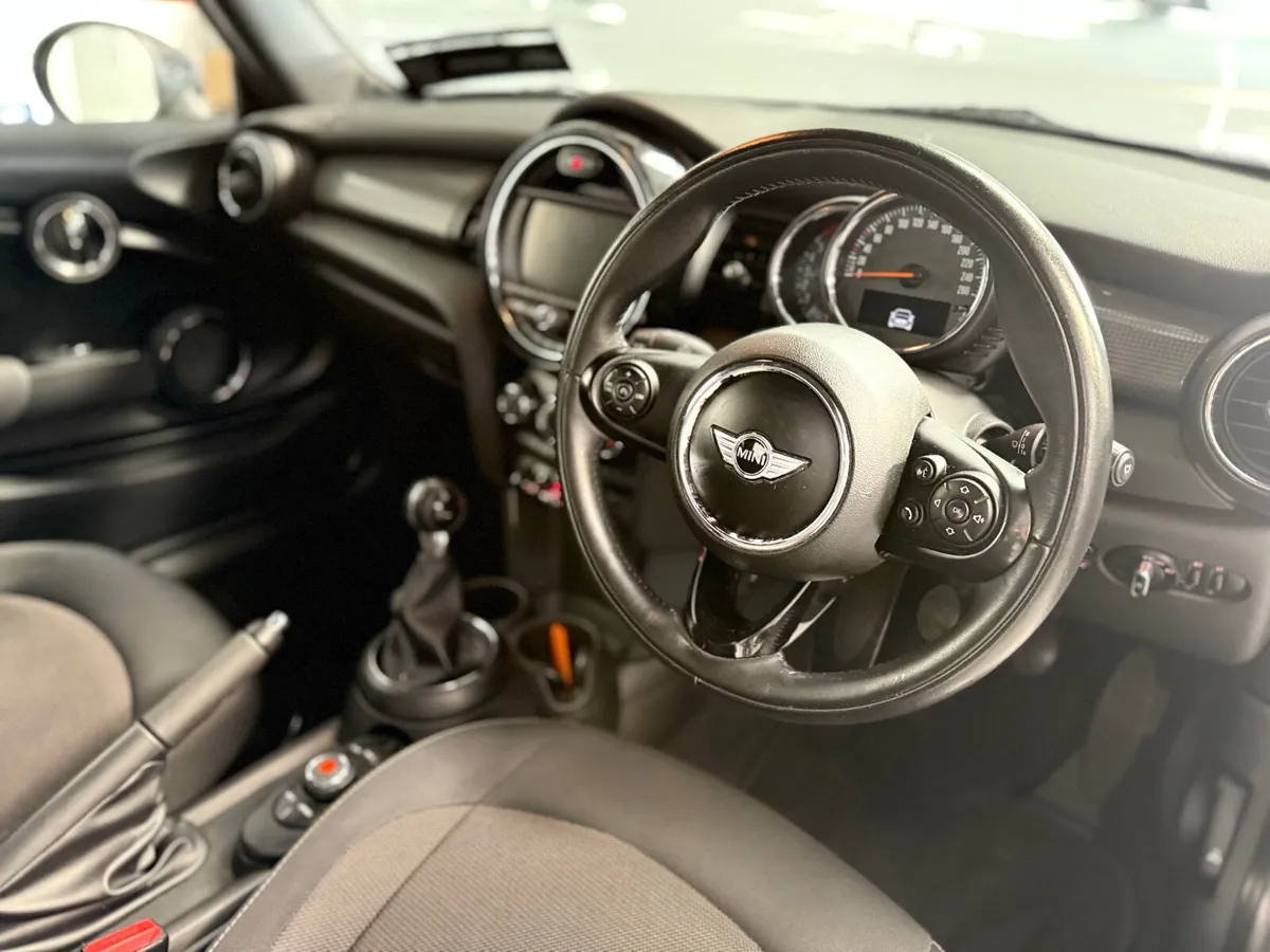 Mini Cooper 2017. COOPER DIESEL - Image 3