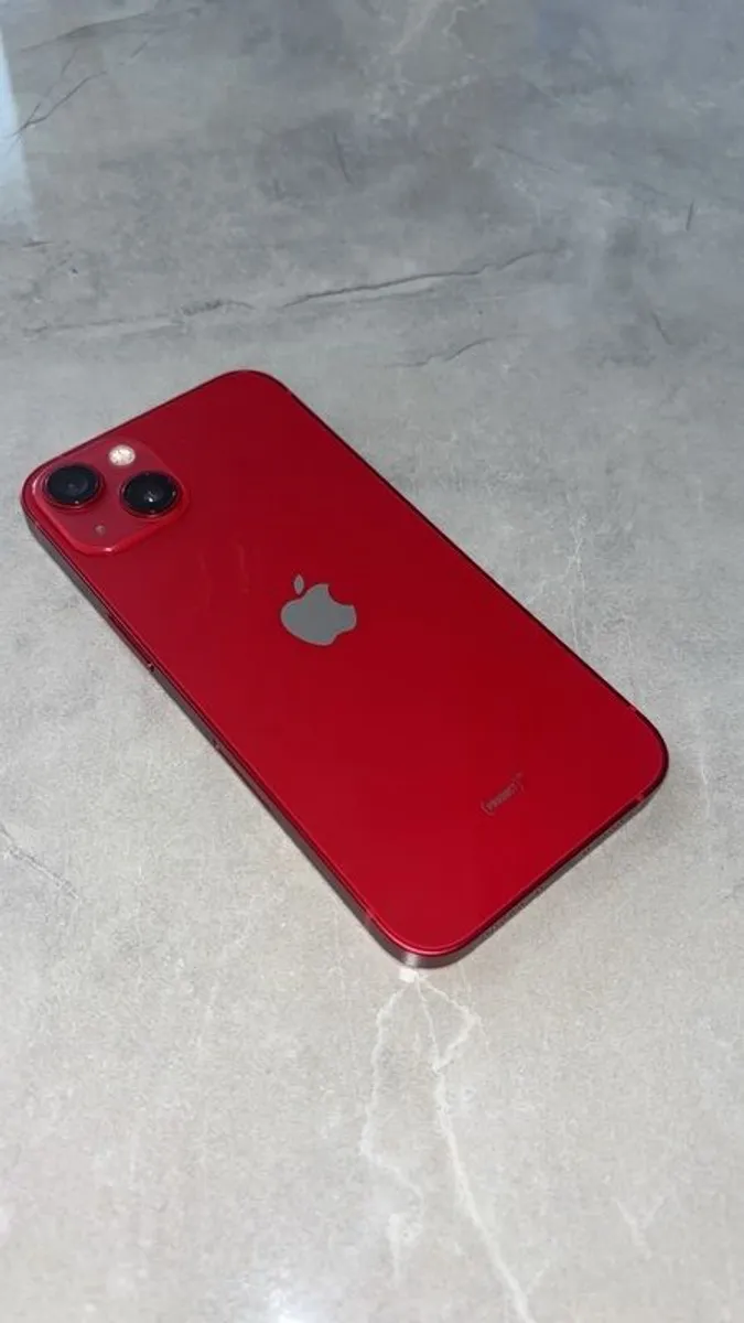 New original iPhone 13 128gb Unlocked w/Accessories - Image 2