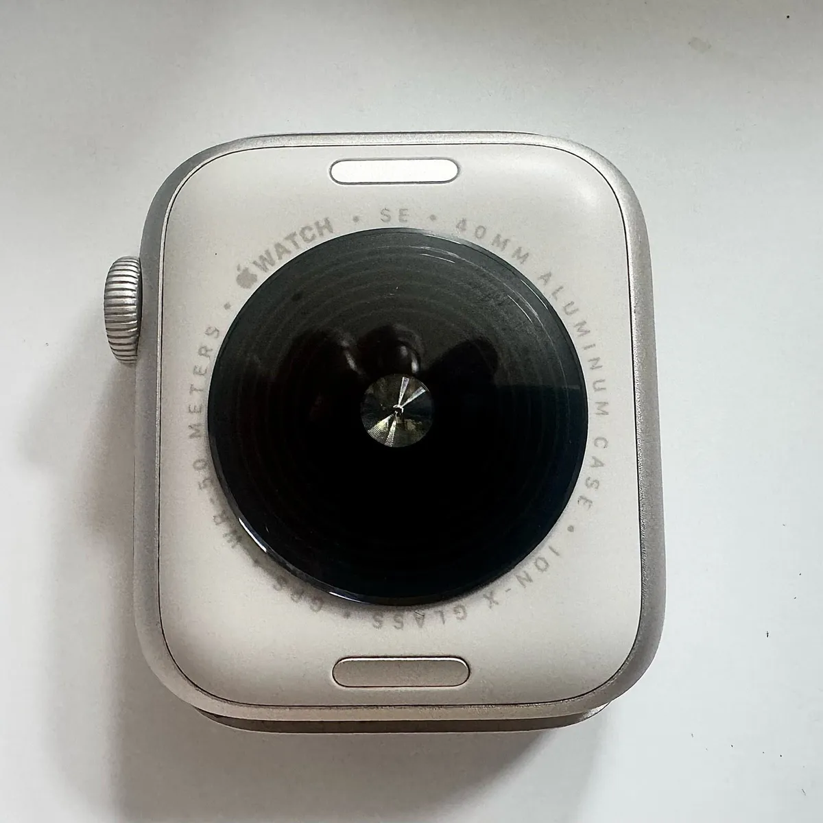 Apple Watch SE 2nd Gen Aluminium Case - Image 4