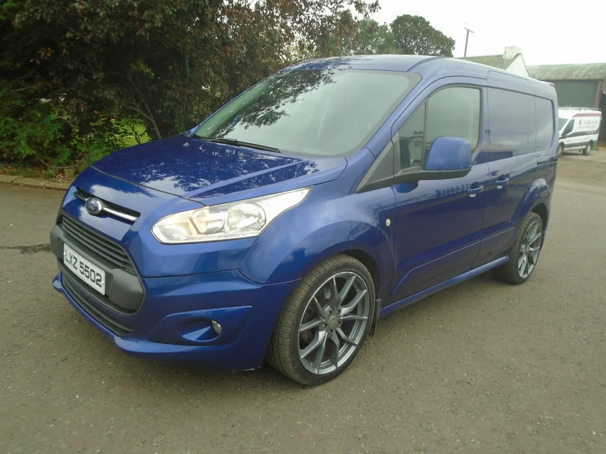 2018 Ford Transit Connect LIMITED AUTOMATIC - Image 3