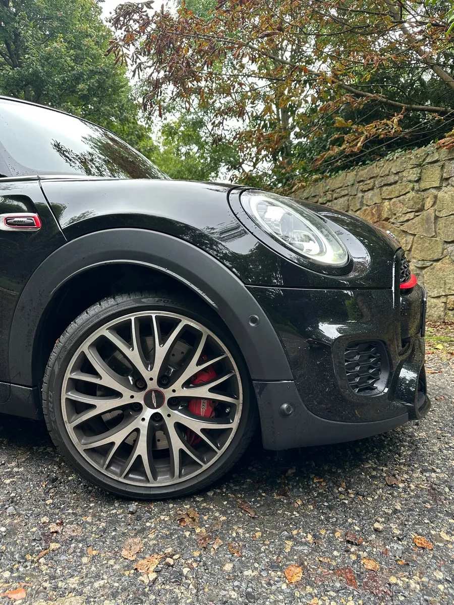 Mini Cooper JCW - Image 2