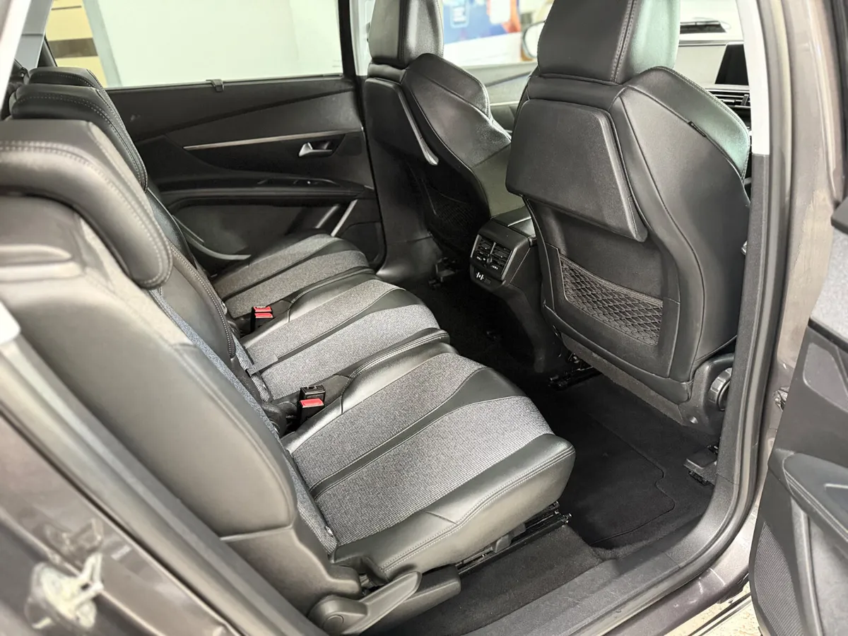 Peugeot 5008 2020 1.5DCI ALLURE. 7 SEATS AUTOMATIC - Image 4