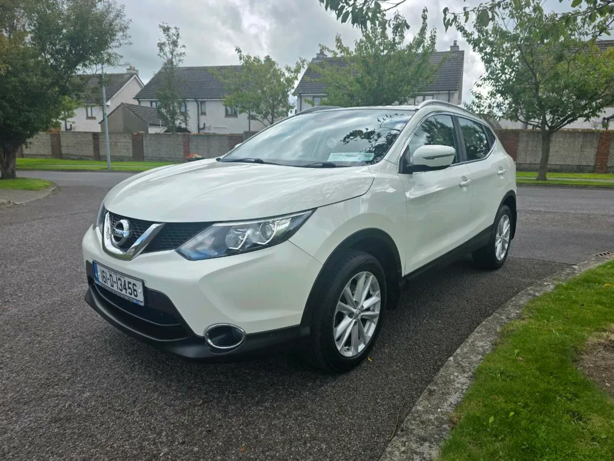 Nissan qashqai diesel Only 135km ( NCT and TAX) - Image 1