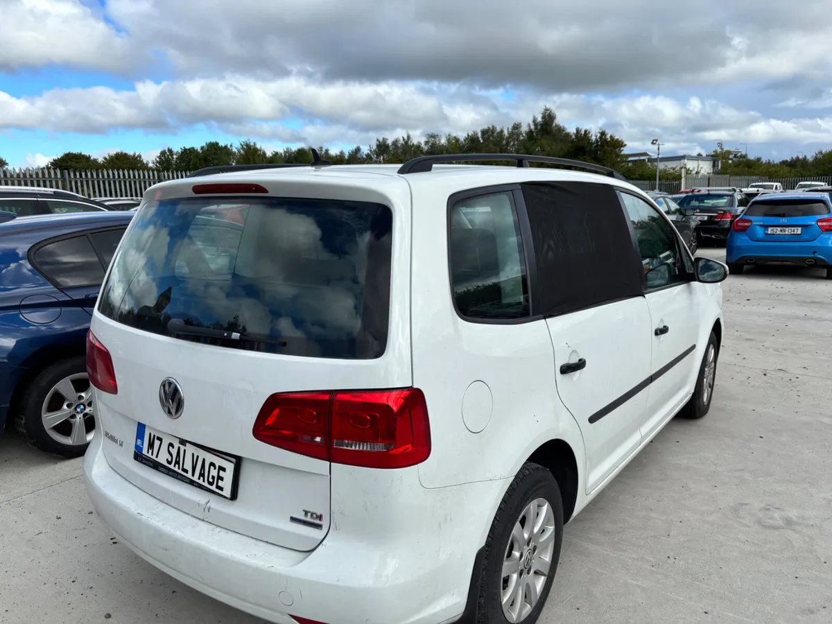 14 Touran 1.6 Tdi NCT+Tax 3/26 200km Drives - Image 3