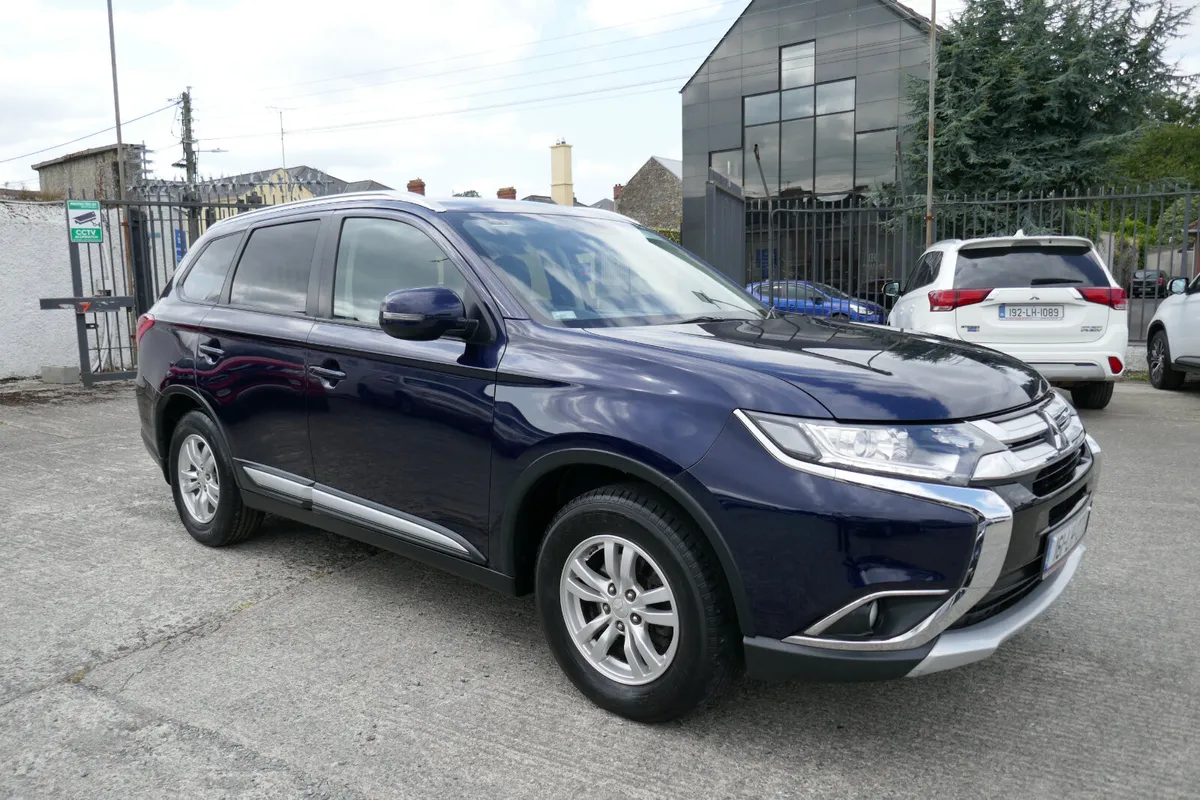161, MITSUBISHI OUTLANDER 16MY 2WD 6 6MT 5SPEED 4D - Image 2