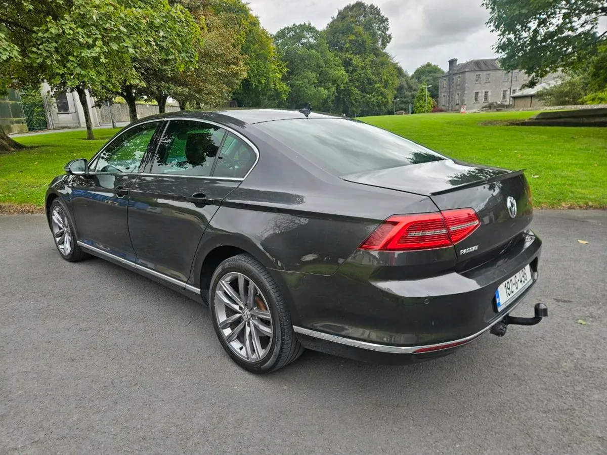 2019 Volkswagen Passat 2.0 Diesel 7 Speed DSG - Image 3