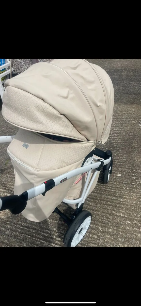 Baby travel system - Image 3
